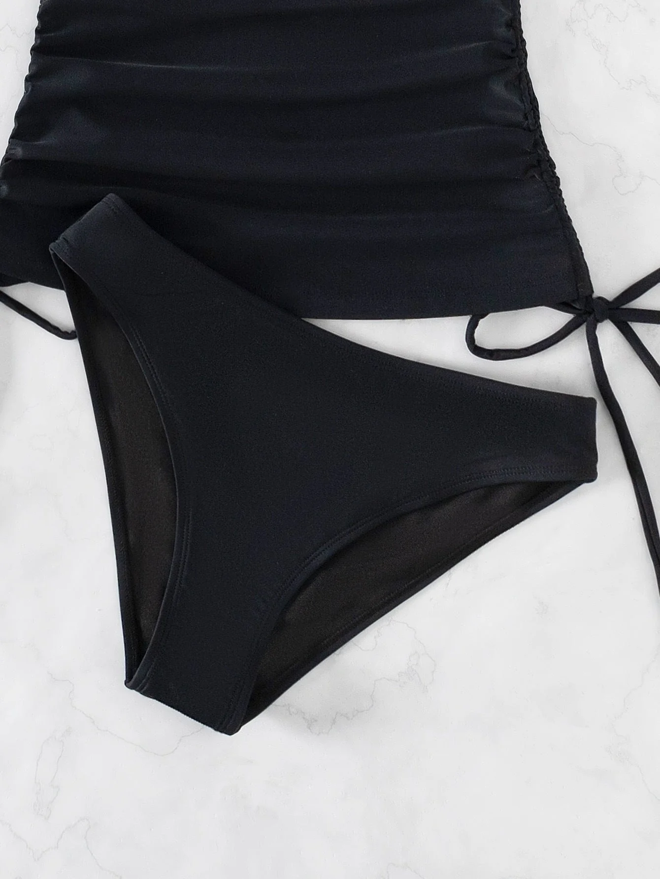 Heidi-Mode | Tankini-Badeanzug mit Überkreuzten Trägern - Image 3