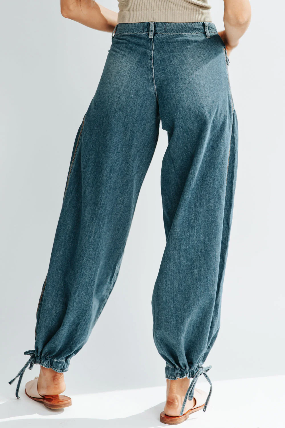 Heidi-Mode | Taschen Schnürung Ballon Jeans - Image 16