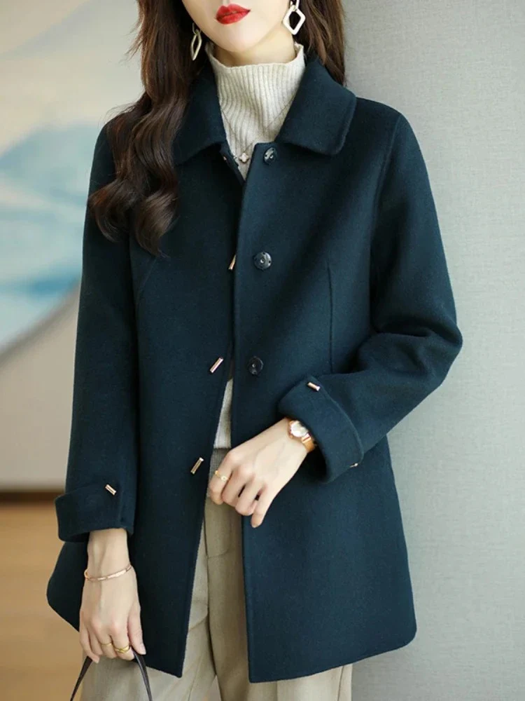 Heidi-Mode | Klassischer Trenchcoat mit Spitzkragen