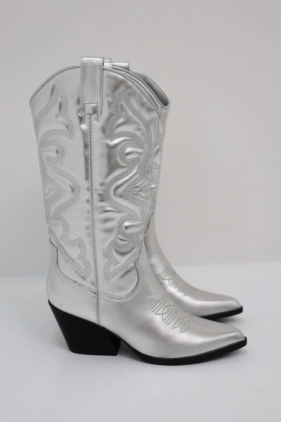 Heidi-Mode | Trendige Westernstiefel - Stylische Hohe Stiefel - Image 3
