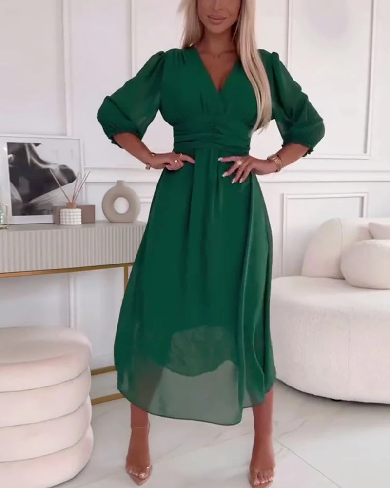 Heidi-Mode | Unifarbenes Tailliertes Kleid mit V-Ausschnitt - Image 14