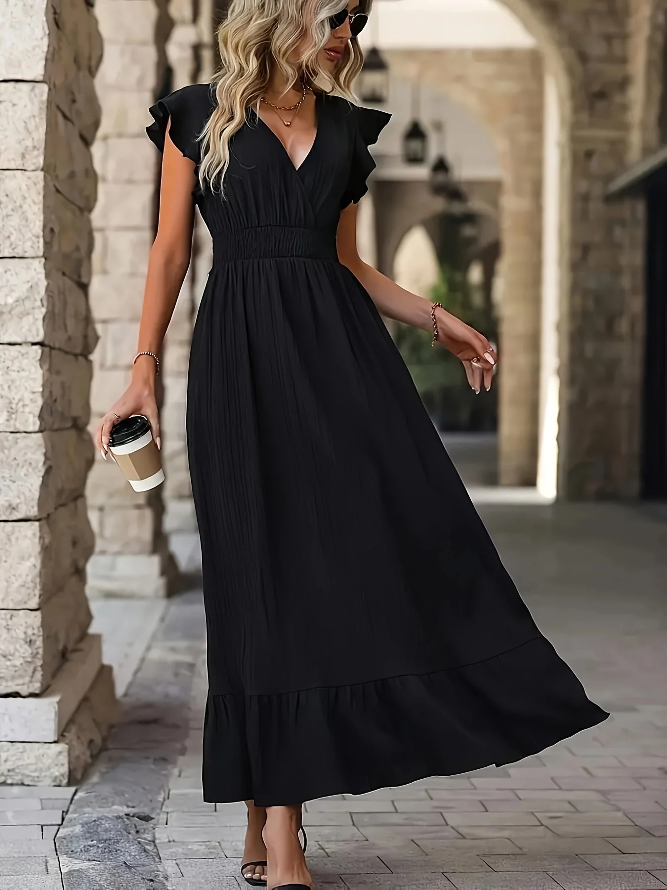 Heidi-Mode | V-Ausschnitt Rüschenkleid mit Kurzen Ärmeln für Frauen - Image 5