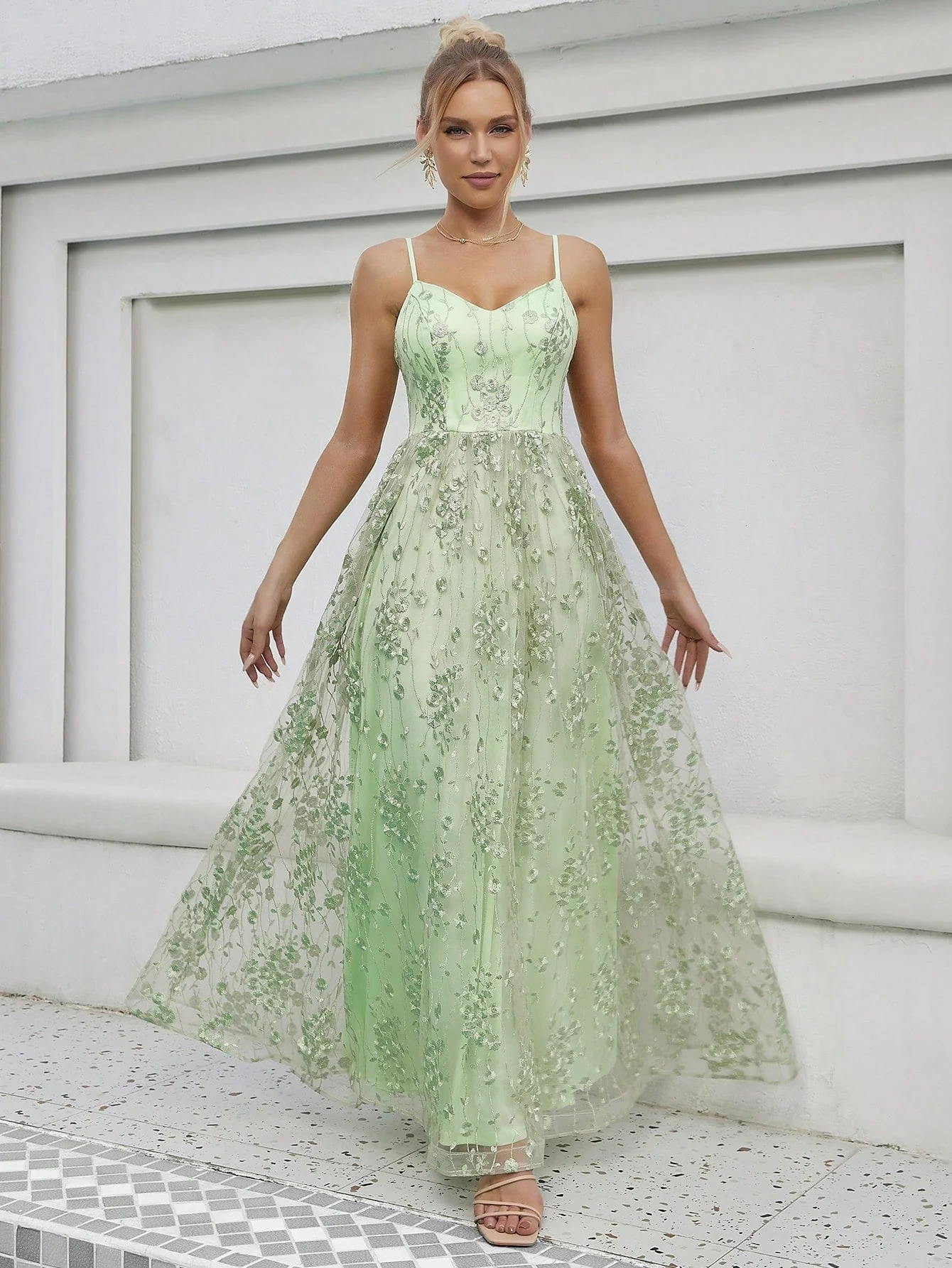 Heidi-Mode | V-Ausschnitt Träger Abendkleid Mesh Bestickter Rücken Freie Elegante Abendkleid Tanzkleid Festkleid Brautjungfernkleid - Image 5