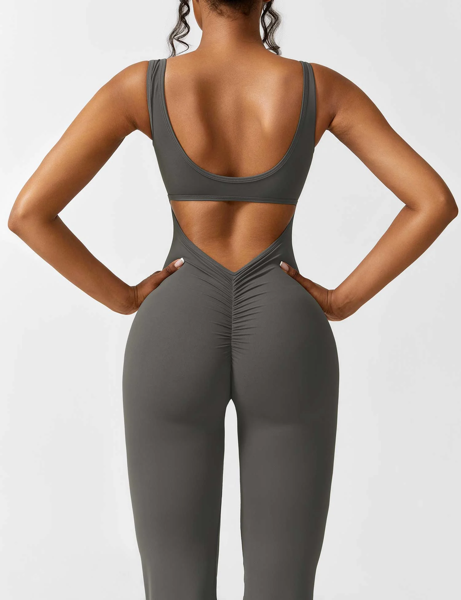 Heidi-Mode | V-Rücken Auslaufender Jumpsuit - Image 19