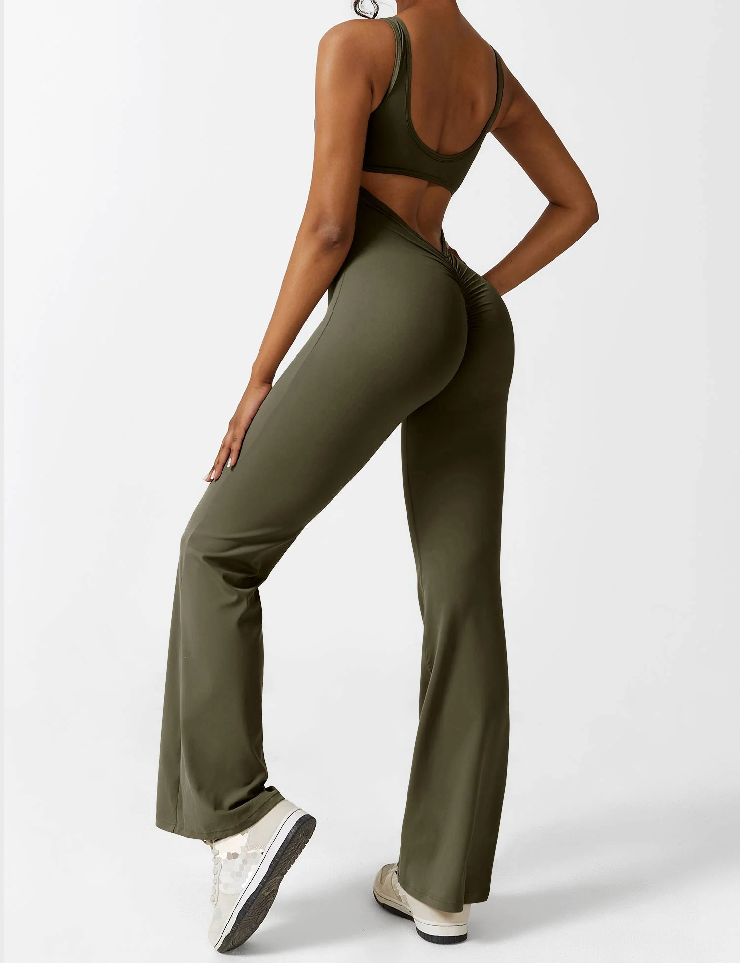 Heidi-Mode | V-Rücken Auslaufender Jumpsuit - Image 27
