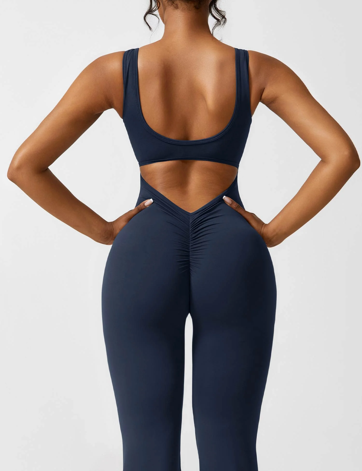Heidi-Mode | V-Rücken Auslaufender Jumpsuit - Image 4