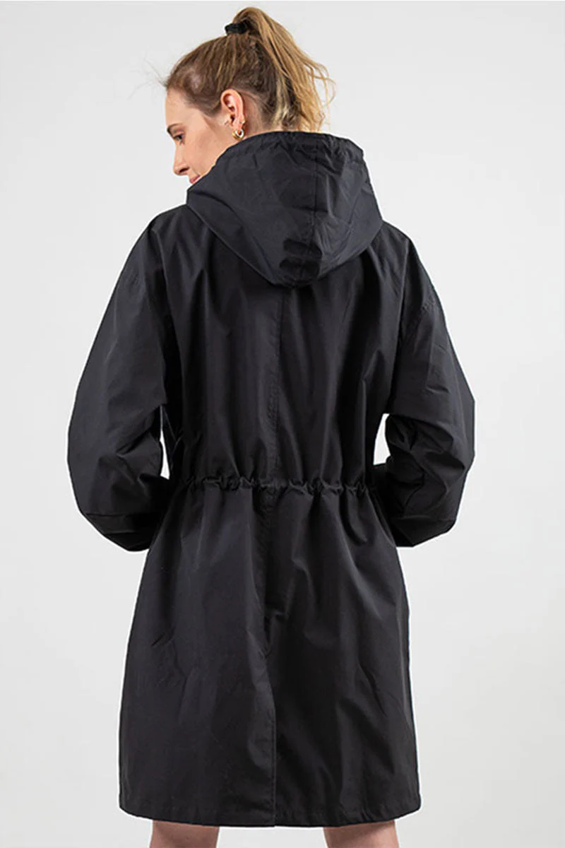 Heidi-Mode | Stylische Wasserdichte Windbreaker Regenjacke - Image 9