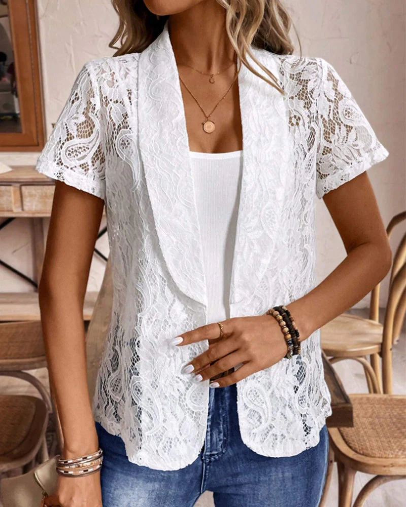 Heidi-Mode | Weißer Kurzärmeliger Spitzenblazer mit Revers - Image 5