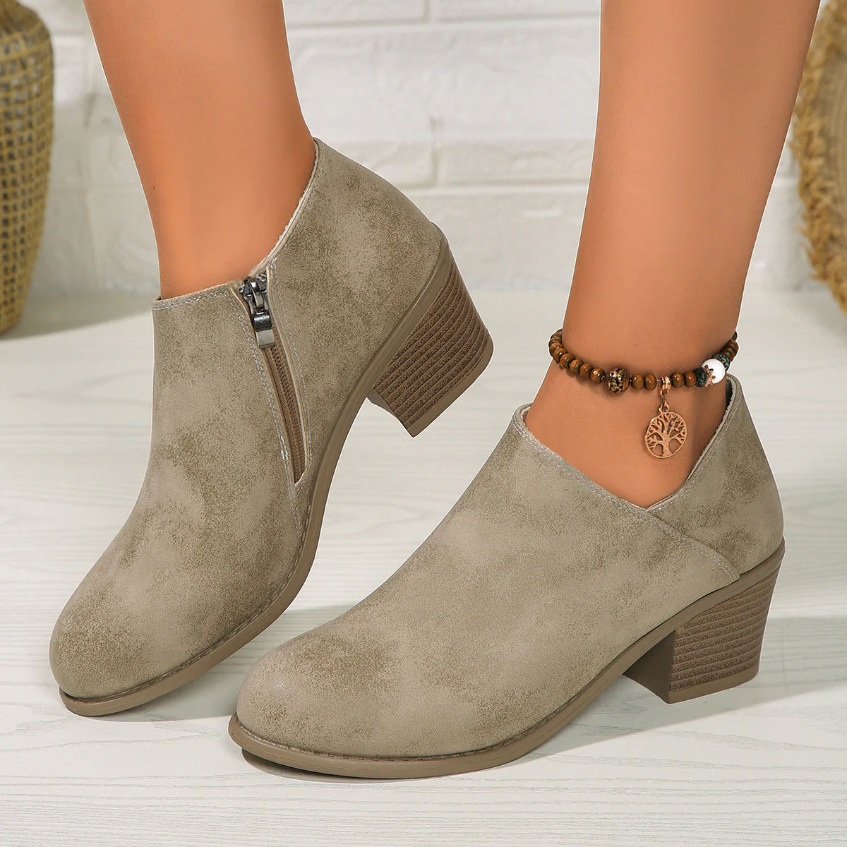 Heidi-Mode | Stiefeletten - Damen Bequeme Stiefel mit Blockabsatz und Reißverschluss - Image 4