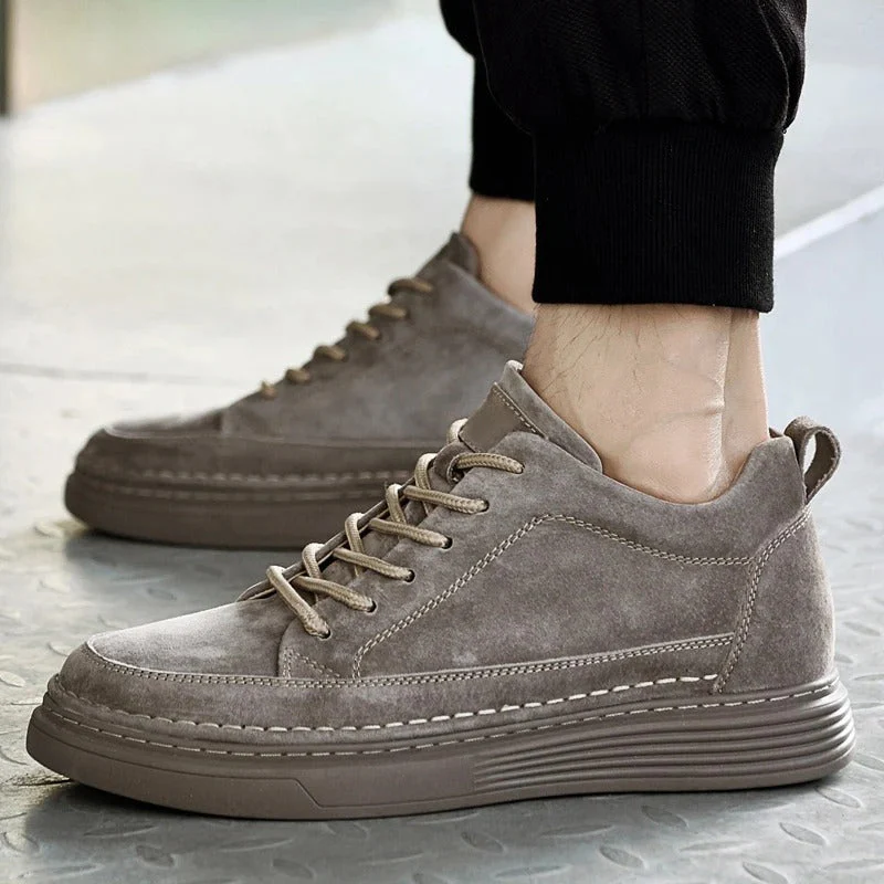 Heidi-Mode | Wildleder Low Top Sneaker - Image 18
