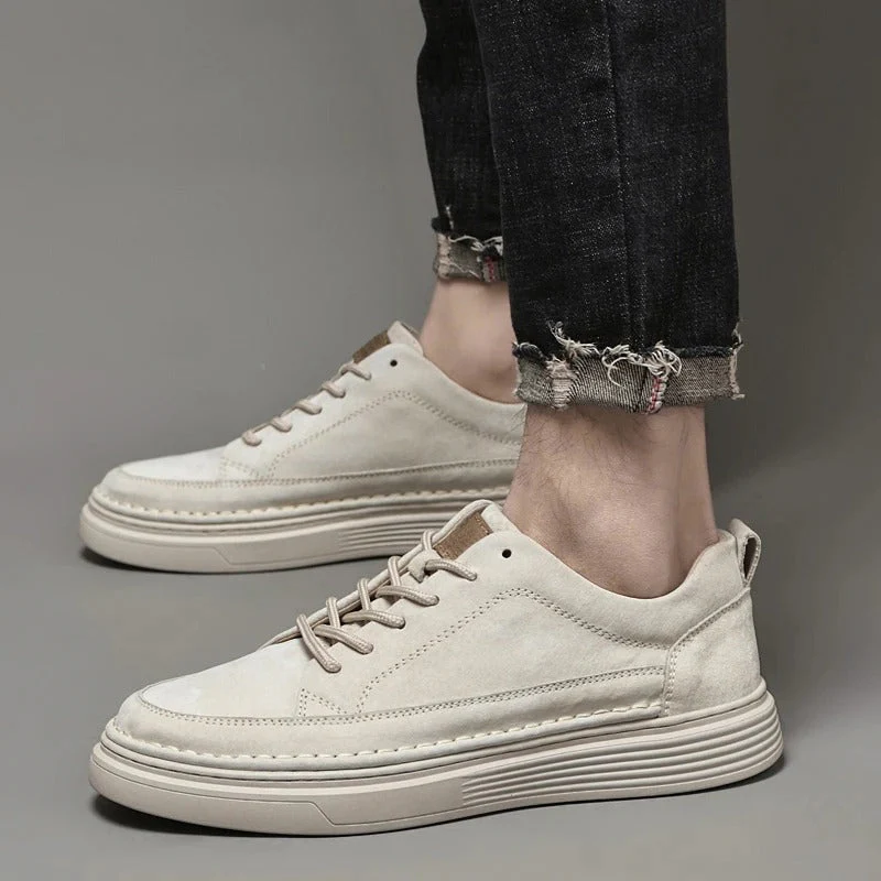 Heidi-Mode | Wildleder Low Top Sneaker - Image 23