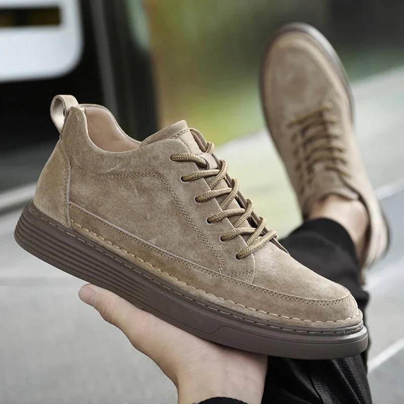 Heidi-Mode | Wildleder Low Top Sneaker - Image 7