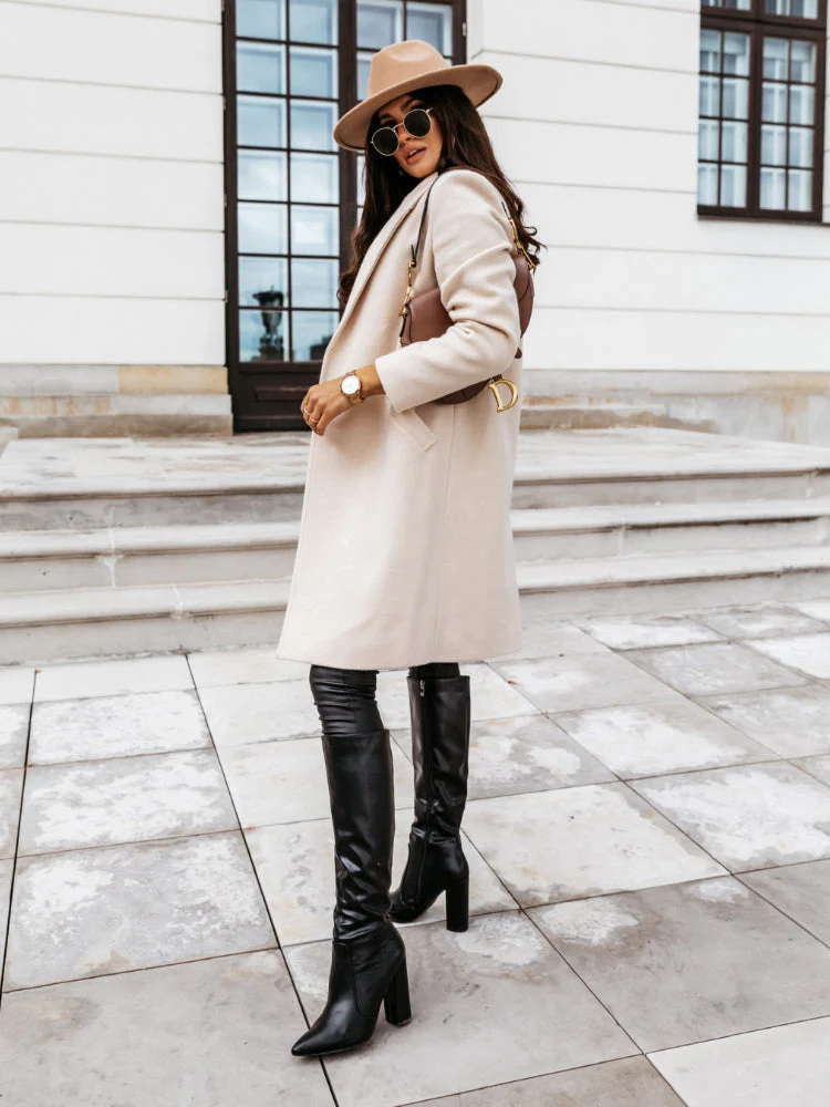 Heidi-Mode | Wollmantel mit Revers und Knopf - Image 4