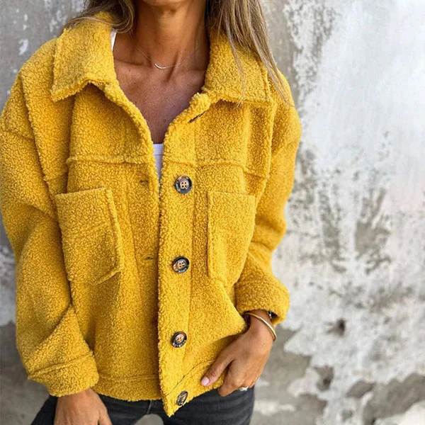 Heidi-Mode | Kurze Jacke mit Wollrevers