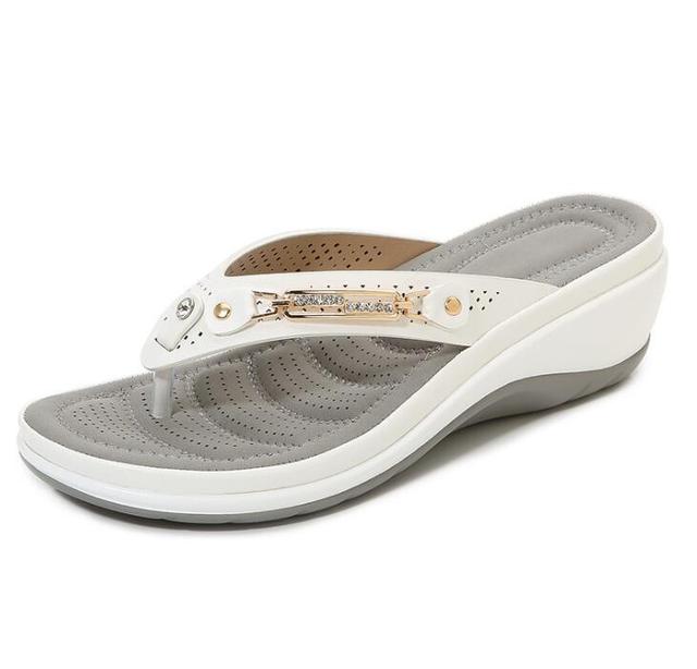 Heidi-Mode | Zehentrenner-Sandalen mit Niedrigem Absatz für Mehr Komfort - Image 10
