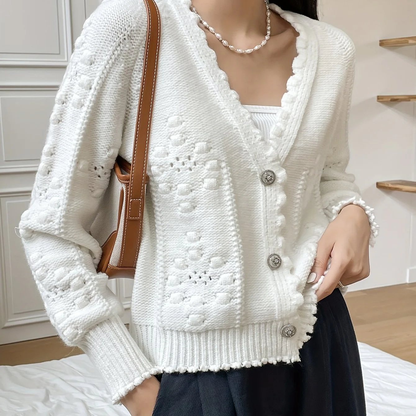 Heidi-Mode | Zeitlose und Elegante Strickjacke - Image 6