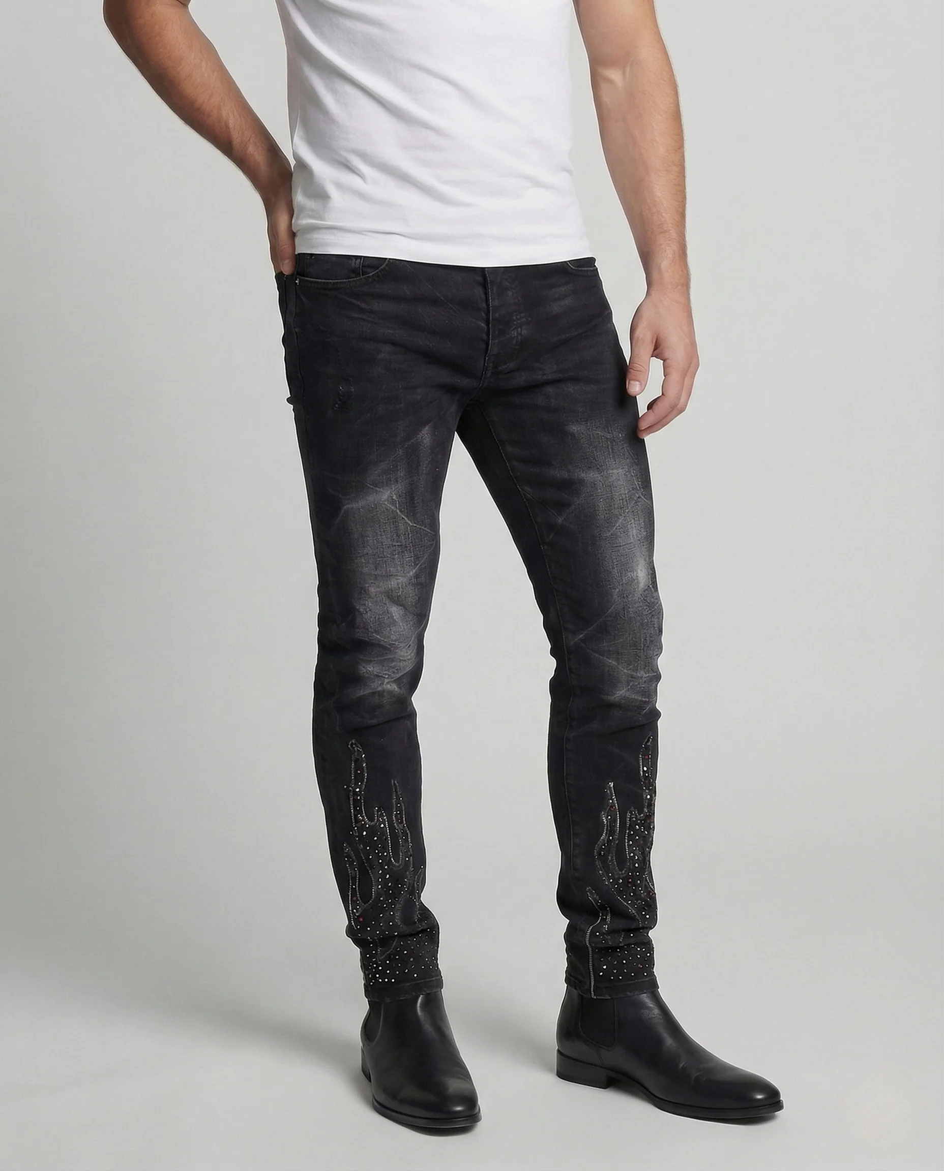 Herren Slim Jeans mit Flammenprint & Strass - Image 2