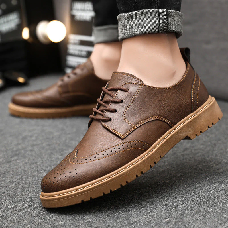Herren Schnürschuhe mit Klassischer Brogue-Zehenpartie und Modischem Farbkontrast Heidi-Mode - Image 8