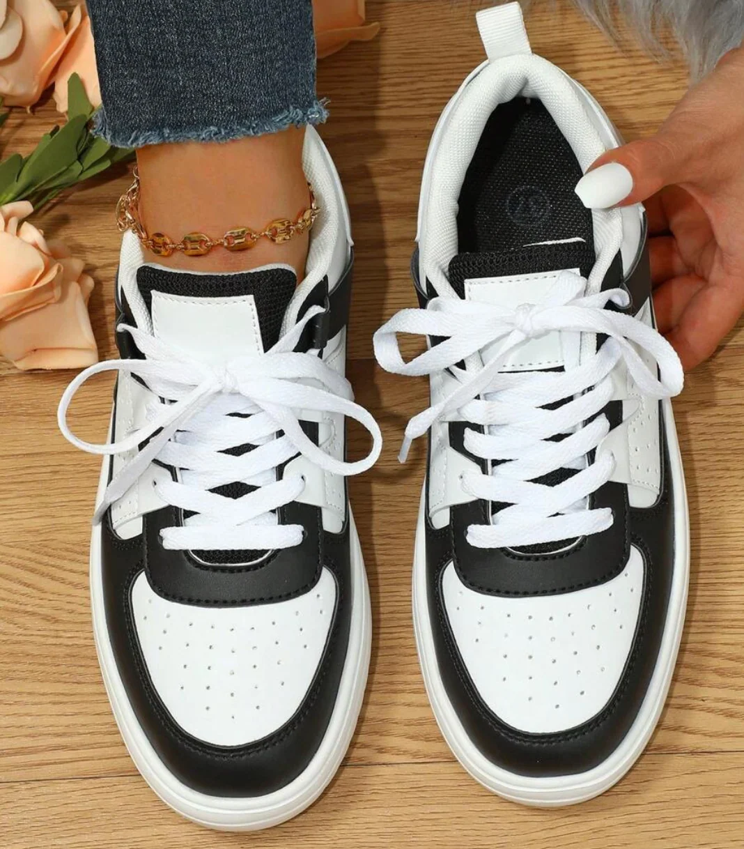 Stilvolle und bequeme Sneaker in einem einzigartigen Design Heidi Mode - Image 8