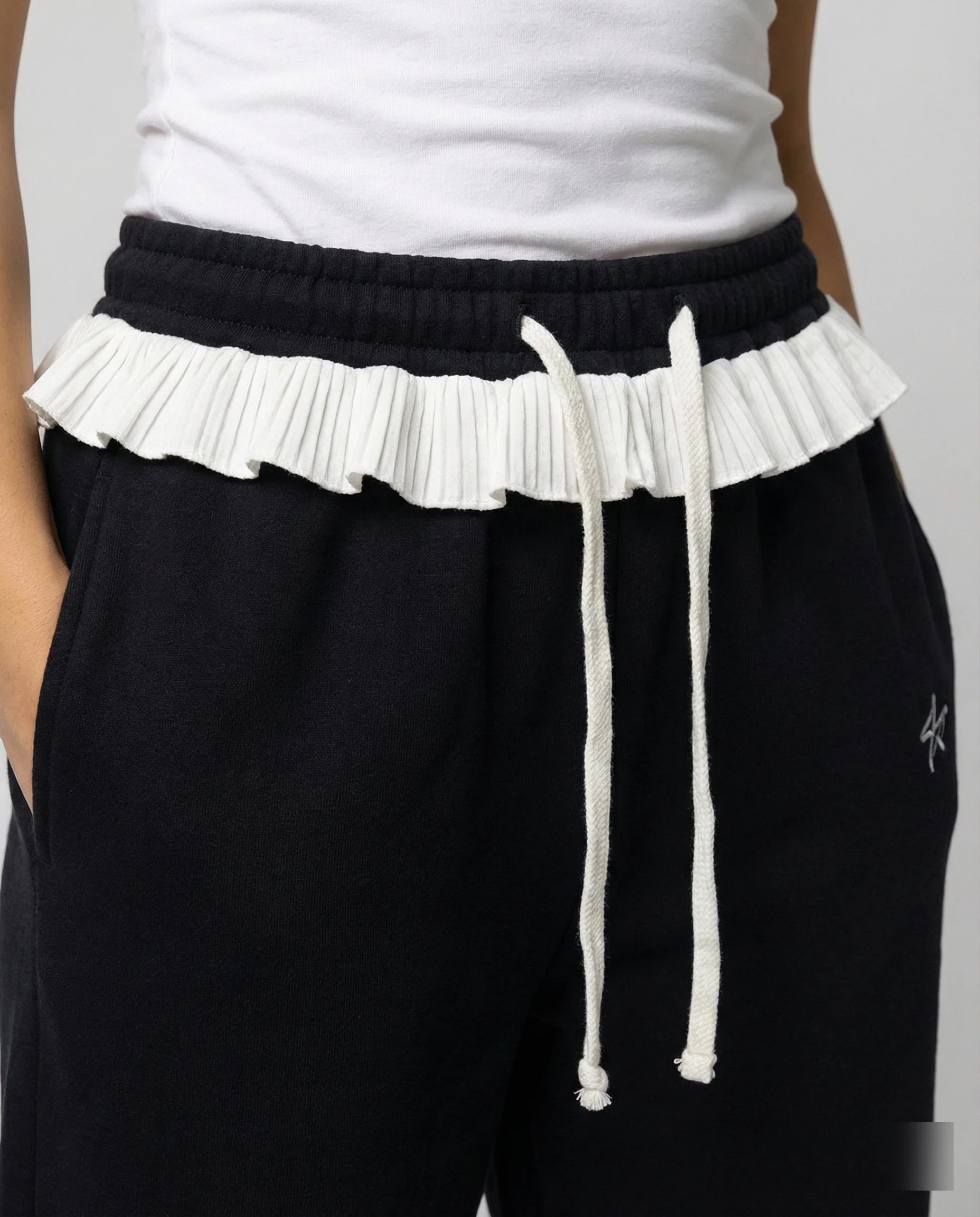 Stilvolle Damen Herbsthose mit hoher Taille und weitem geradem Bein - Image 2