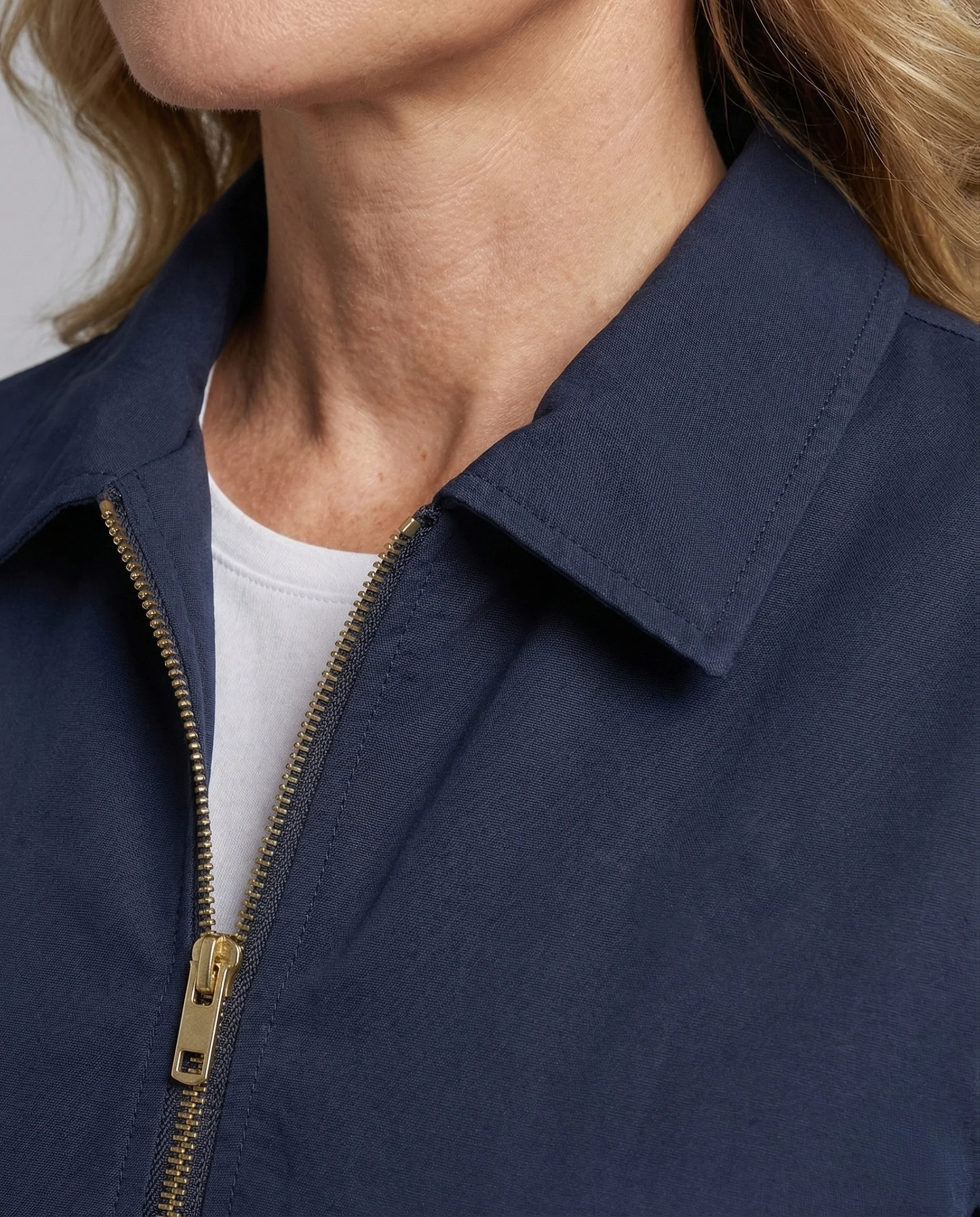 Unisex Bomberjacke leicht mit Ärmeltasche und Rippbund - Image 3