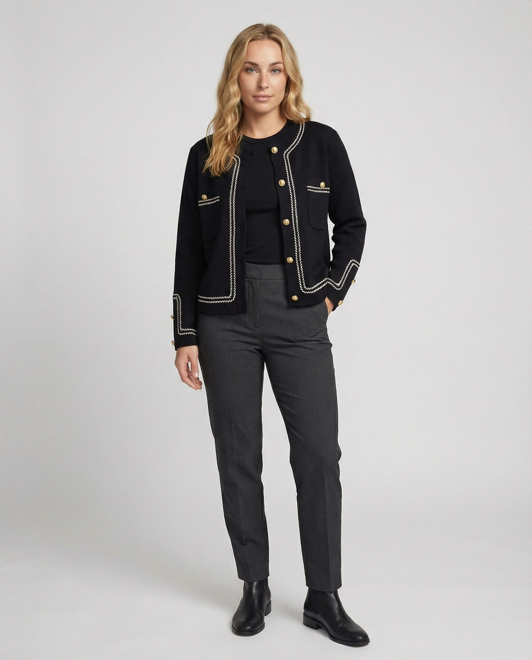 Zweiteiliges Feinstrick-Ensemble mit kurzem Cardigan - Image 2